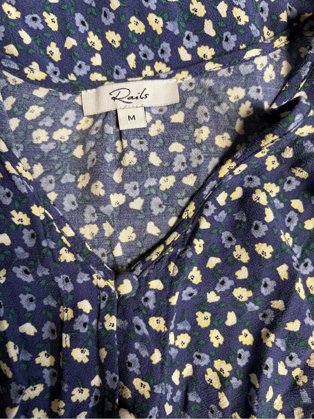 Rails Jade Dress Navy Ditsy Floral Button Front Hi-Low Ruffle Hem Size Medium - Picture 10 of 13